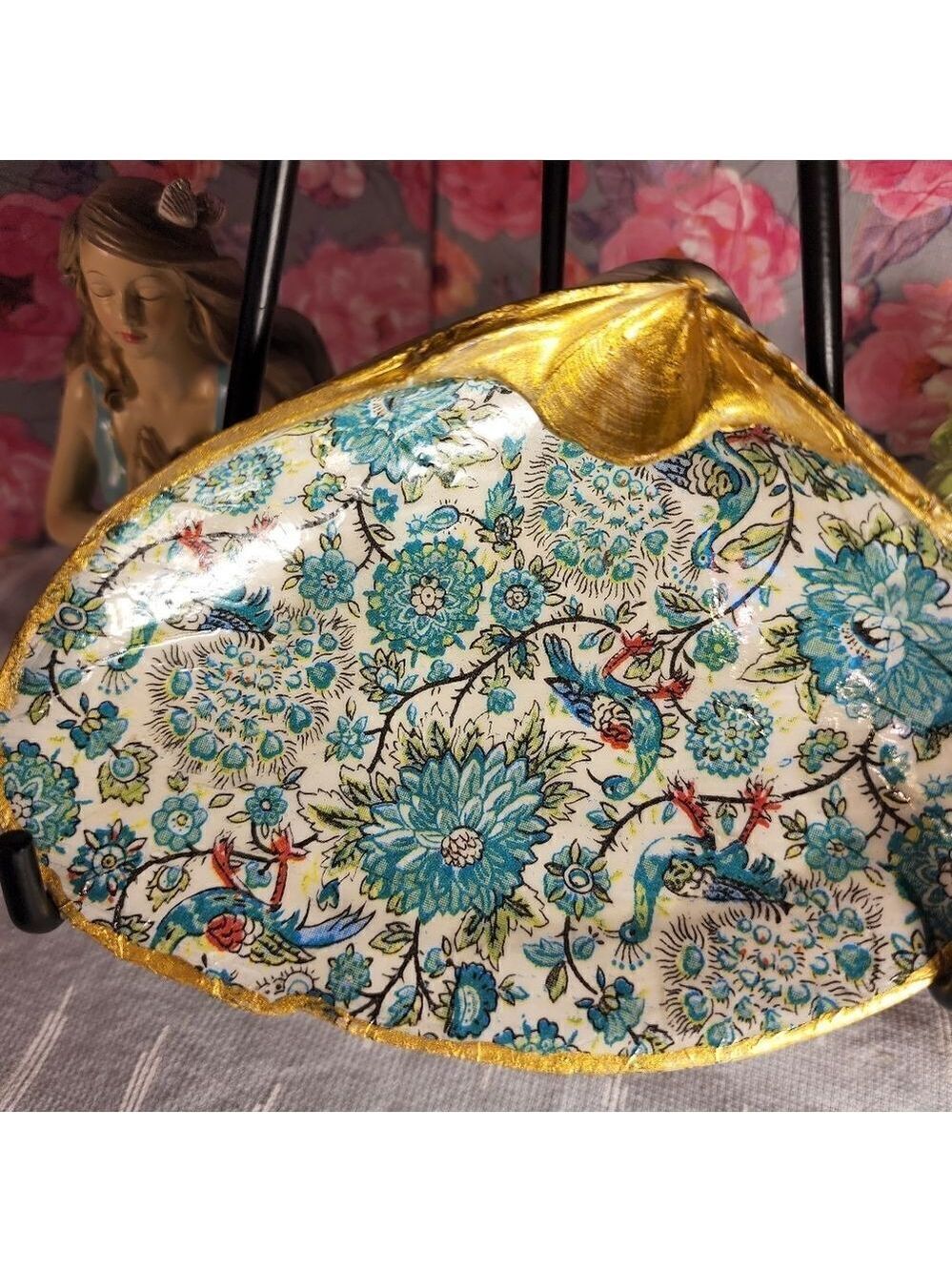 DECOUPAGE CLAM SHELL   - Picture 2 of 7